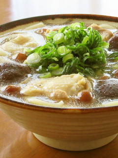 鶏もも肉と椎茸となめこのうどん-レシピのメイン写真