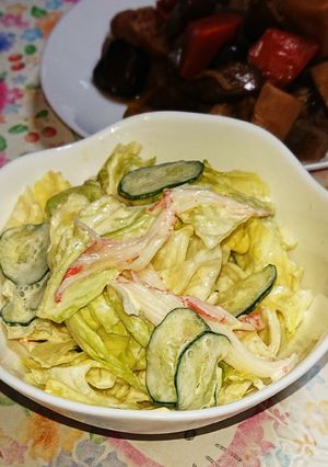 レタスとカニカマの蜂蜜マヨネーズサラダ-レシピのメイン写真