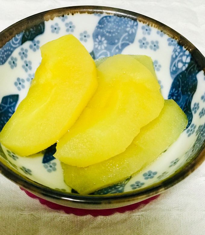 りんご　冷蔵庫とレンジのみ 簡単レンジ】いっぱい食べれるりんご by さすず 【クックパッド