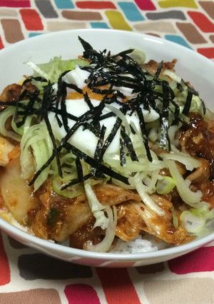 超簡単☆甘辛が旨い！こってり豚キムチ丼-レシピのメイン写真