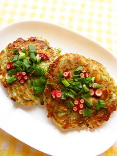 ☺丸くないたこ焼き?簡単タコお好み焼き☺-レシピのメイン写真