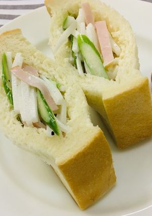 大根サラダのポケットサンド-レシピのメイン写真