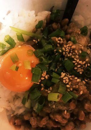 混ぜて乗せるだけ！いかなご納豆ご飯-レシピのメイン写真