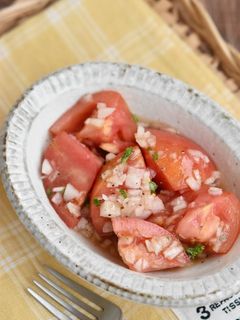 新たまねぎとトマトのイタリアンサラダ-レシピのメイン写真