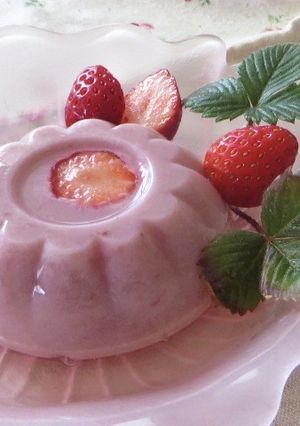 豆乳で作る♪乙女の苺の淡雪かん♡-レシピのメイン写真