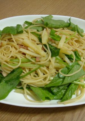 シャキシャキほうれん草のパスタ-レシピのメイン写真