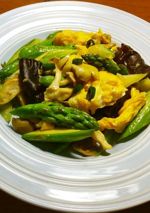 アスパラガスとたもぎ茸と玉子の中華炒め-レシピのメイン写真