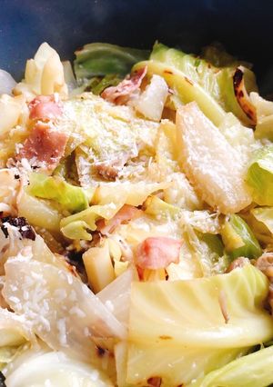 ウマッ！焦がしキャベツとベーコンの蒸し煮-レシピのメイン写真
