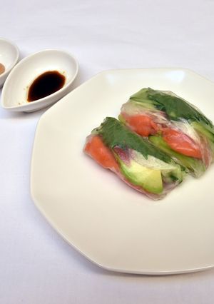 スモークサーモンの生春巻き-レシピのメイン写真