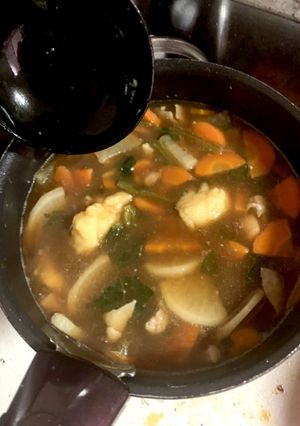 具沢山！鶏肉でにんにく醤油すいとん汁-レシピのメイン写真