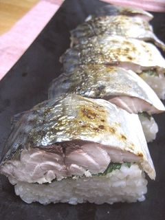 簡単でおいしい焼鯖寿司-レシピのメイン写真