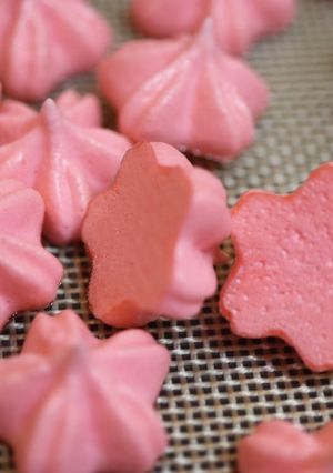 桜のメレンゲクッキー-レシピのメイン写真