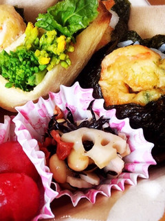春満開☆天むす☆おにぎり弁当-レシピのメイン写真