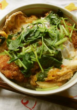 たっぷり三つ葉のかつ丼(^^♪-レシピのメイン写真