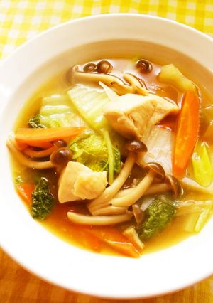 ☺鶏肉とたっぷり野菜の簡単食べるスープ☺-レシピのメイン写真