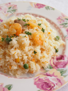 STAUBで海老ピラフ-レシピのメイン写真