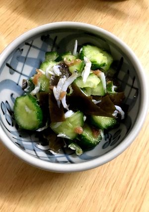 きゅうりと都こんぶの梅肉和え-レシピのメイン写真