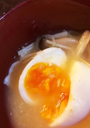 丸ごと卵が美味しい味噌汁-レシピのメイン写真