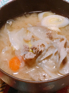 簡単でおいしい豚汁-レシピのメイン写真