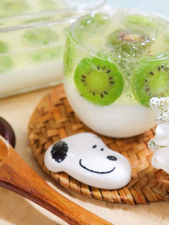 キウイと牛乳寒天のゼリー-レシピのメイン写真
