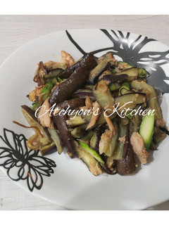 簡単ご飯のお供・茄子とツナの塩昆布炒め-レシピのメイン写真