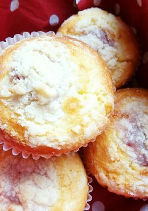クリームチーズがトロリの簡単マフィン-レシピのメイン写真