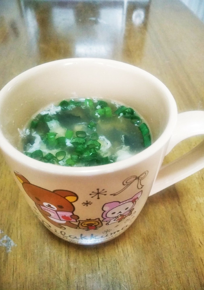 梨湖の簡単卵白ワカメねぎスープ-レシピのメイン写真