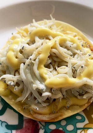 ギョウザの皮で、しらすピザ-レシピのメイン写真