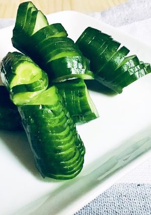 キューリの塩こうじ 白味噌漬け-レシピのメイン写真