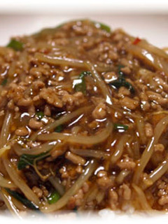 簡単!もやしでとろ~り♪台湾丼?-レシピのメイン写真