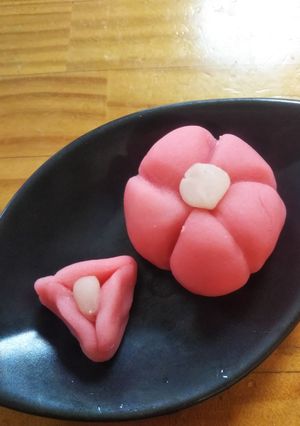 余った白あん系大福で練り切り！-レシピのメイン写真