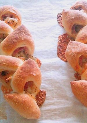 チーズ入り‼ベーコンエピ-レシピのメイン写真