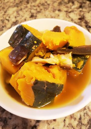 お母さんのかぼちゃと鶏むね肉と椎茸の煮物-レシピのメイン写真