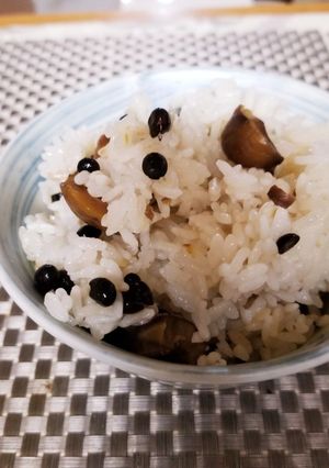 セブンの焼き笑い栗で栗ご飯-レシピのメイン写真