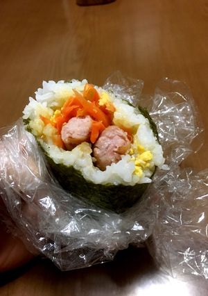 沖縄風ソーセージむすび-レシピのメイン写真