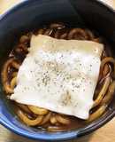 簡単レンチン！レトルトカレーチーズうどん