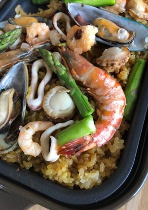 炊いたご飯でパエリア-レシピのメイン写真