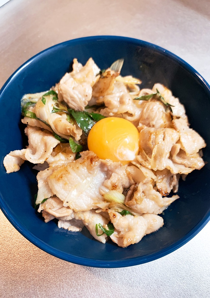 超簡単 すた丼 風 どんぶり-レシピのメイン写真