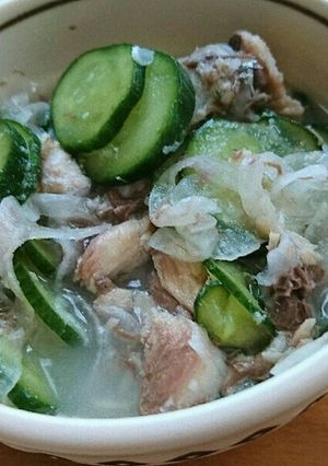 サバ缶と新玉ねぎときゅうりの酢の物-レシピのメイン写真