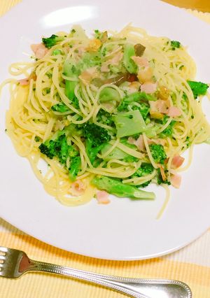 ブロッコリーの簡単ペペロンチーノ♡-レシピのメイン写真