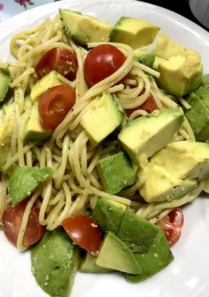 ズボラ飯！アボカドのジェノベーゼパスタ-レシピのメイン写真