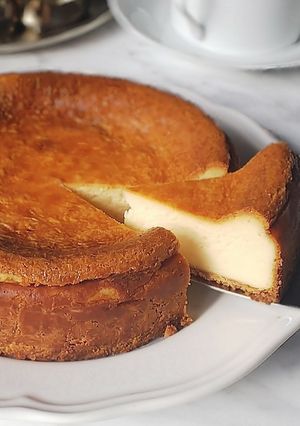 隠し味♪ベイクドチーズケーキ-レシピのメイン写真