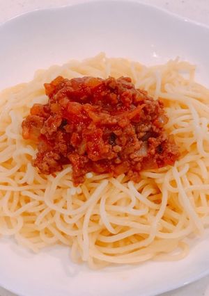 レンジで簡単、焼きそば蒸し麺でボロネーゼ-レシピのメイン写真