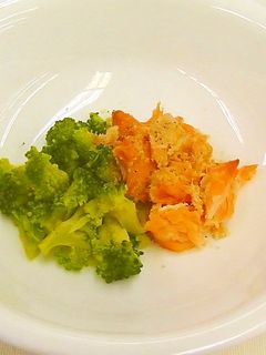 【離乳食後期】鮭の甘辛焼き-レシピのメイン写真