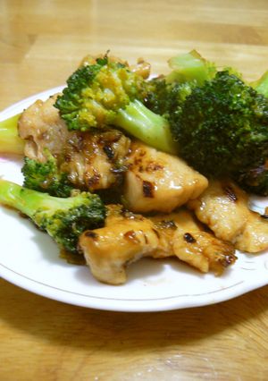 鶏肉とブロッコリーのオイスターソース炒め-レシピのメイン写真