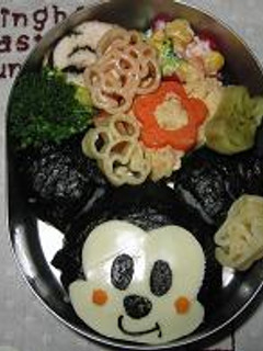 ベビーミッキーのお弁当 キャラ弁-レシピのメイン写真