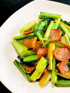 小松菜とベーコンのバター醤油炒め-レシピのメイン写真