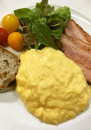 高級ホテルのスクランブルエッグをプロ直伝-レシピのメイン写真