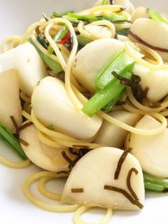 カブと塩昆布のペペロンチーノ-レシピのメイン写真