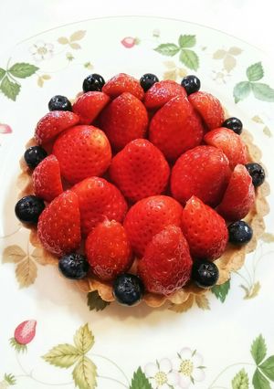 市販 タルト いちご ブルーベリータルト-レシピのメイン写真